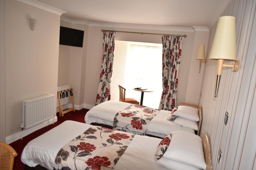 Hotel The Corralea Court Tuam Exterior foto